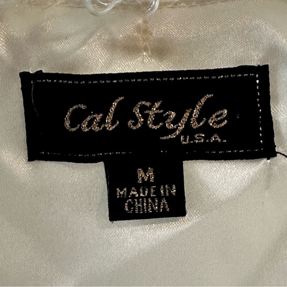 Cal Style Cream Fluffy Vest Size M 🔥 - Picture 3 of 6